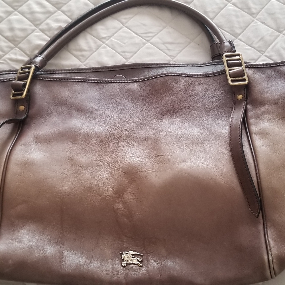 Burberry large authentic ombre leather tote